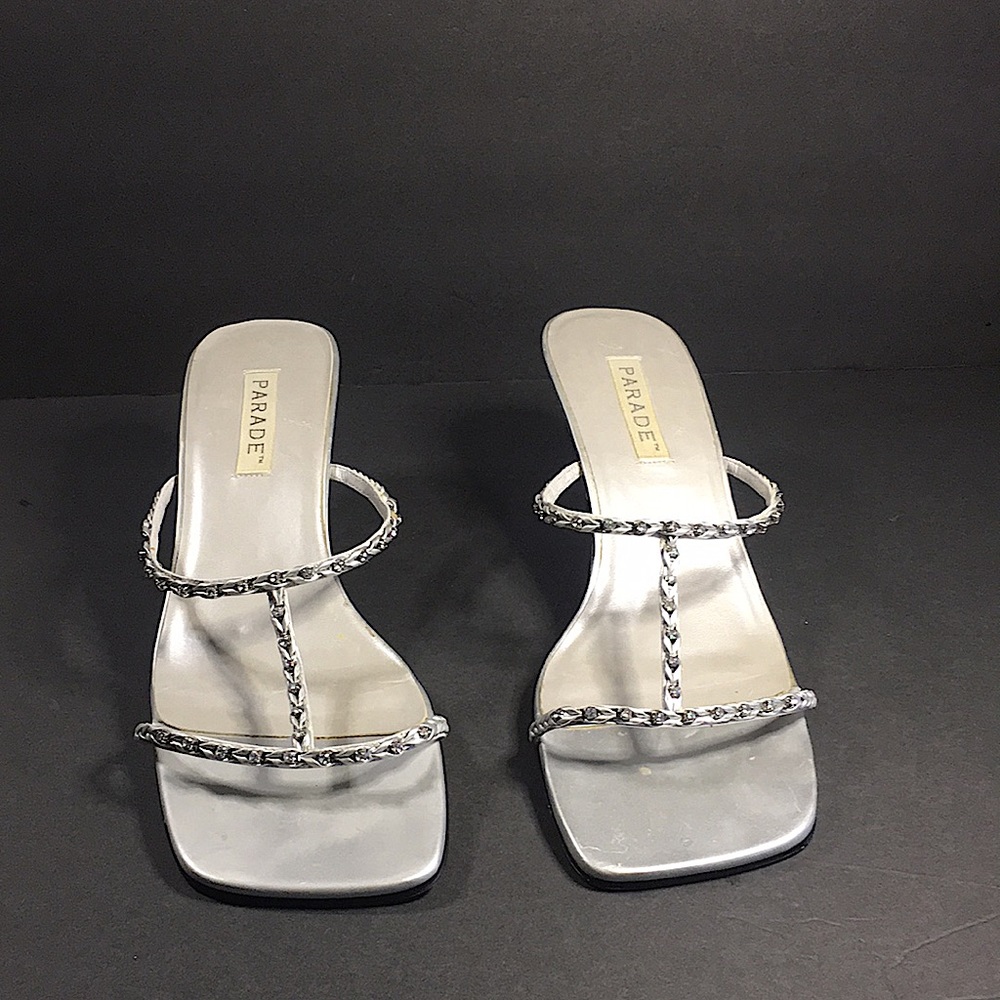 GENTLY USE PARADE SLIVER HEELS SIZE 10  3 INCH HEELS